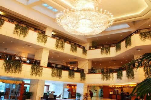 Lanzhou Legend Hotel מראה חיצוני תמונה